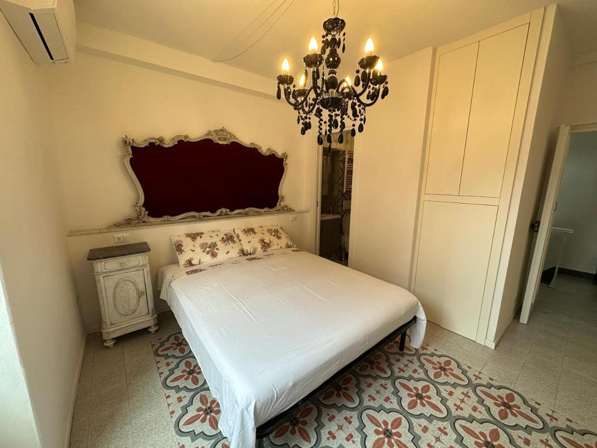 Elegante Stanza Rossa Mottino23 Bed & Breakfast Lerici Ngoại thất bức ảnh