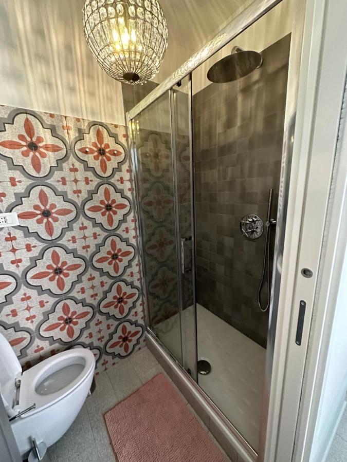 Elegante Stanza Rossa Mottino23 Bed & Breakfast Lerici Ngoại thất bức ảnh