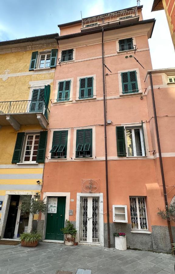 Elegante Stanza Rossa Mottino23 Bed & Breakfast Lerici Ngoại thất bức ảnh