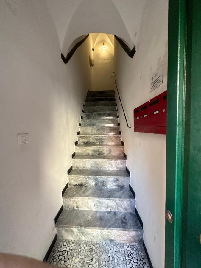 Elegante Stanza Rossa Mottino23 Bed & Breakfast Lerici Ngoại thất bức ảnh
